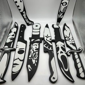 Horror Knife Set! 8 Pieces Ghost Face, Jason, It, Chucky, Freddy, and more!!