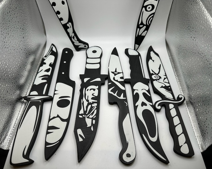 Horror Knife Set! 8 Pieces Ghost Face, Jason, It, Chucky, Freddy, and more!!