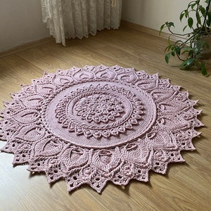Round Crochet Rug,Crochet Knitted Carpet,  Bedroom round carpet,Housewarming Gift,Christmas gift,machine washable carpet,Batroom carpet,Rug