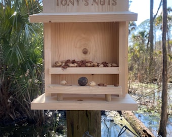 Plany Tony’s Nut Bar