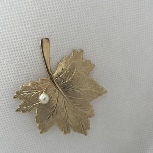 Vintage Sarah Coventry Gold Leaf Brooch with Pearl Accent Brooch.