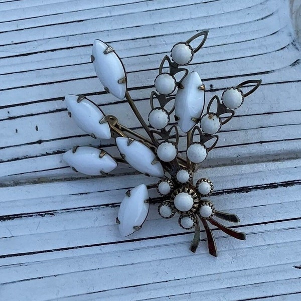 Vintage White milk Glass Flower Brooch