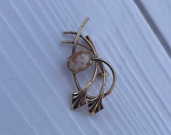 Vintage 1/20 12k gold filled tiny carved shell cameo brooch.