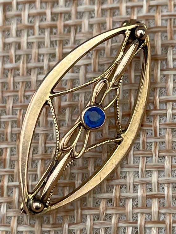 Vintage Tiny 10k gold blue sapphire pin - image 7