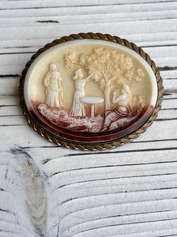 Antique Cameo Brooch with three women and one tre… - image 7