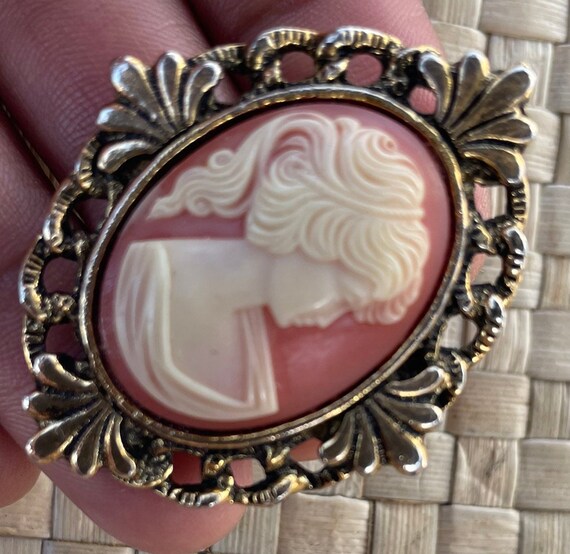 Vintage Peri Cameo Brooch Pendant Etsy