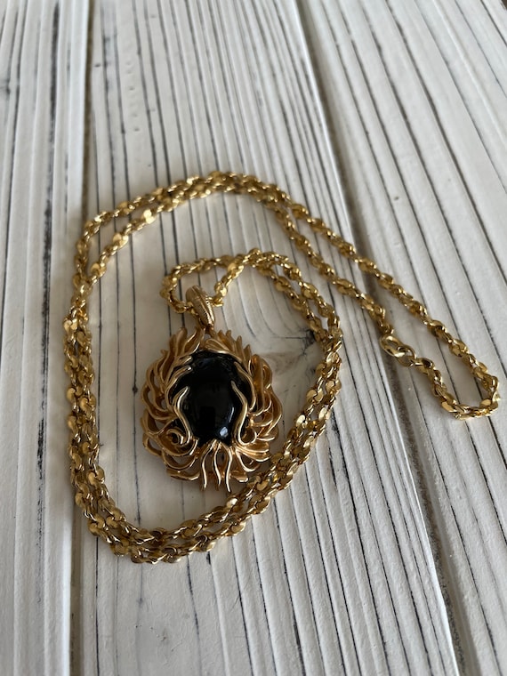 Vintage Sarah Coventry Onyx Oval Pendant Gold Ton… - image 2