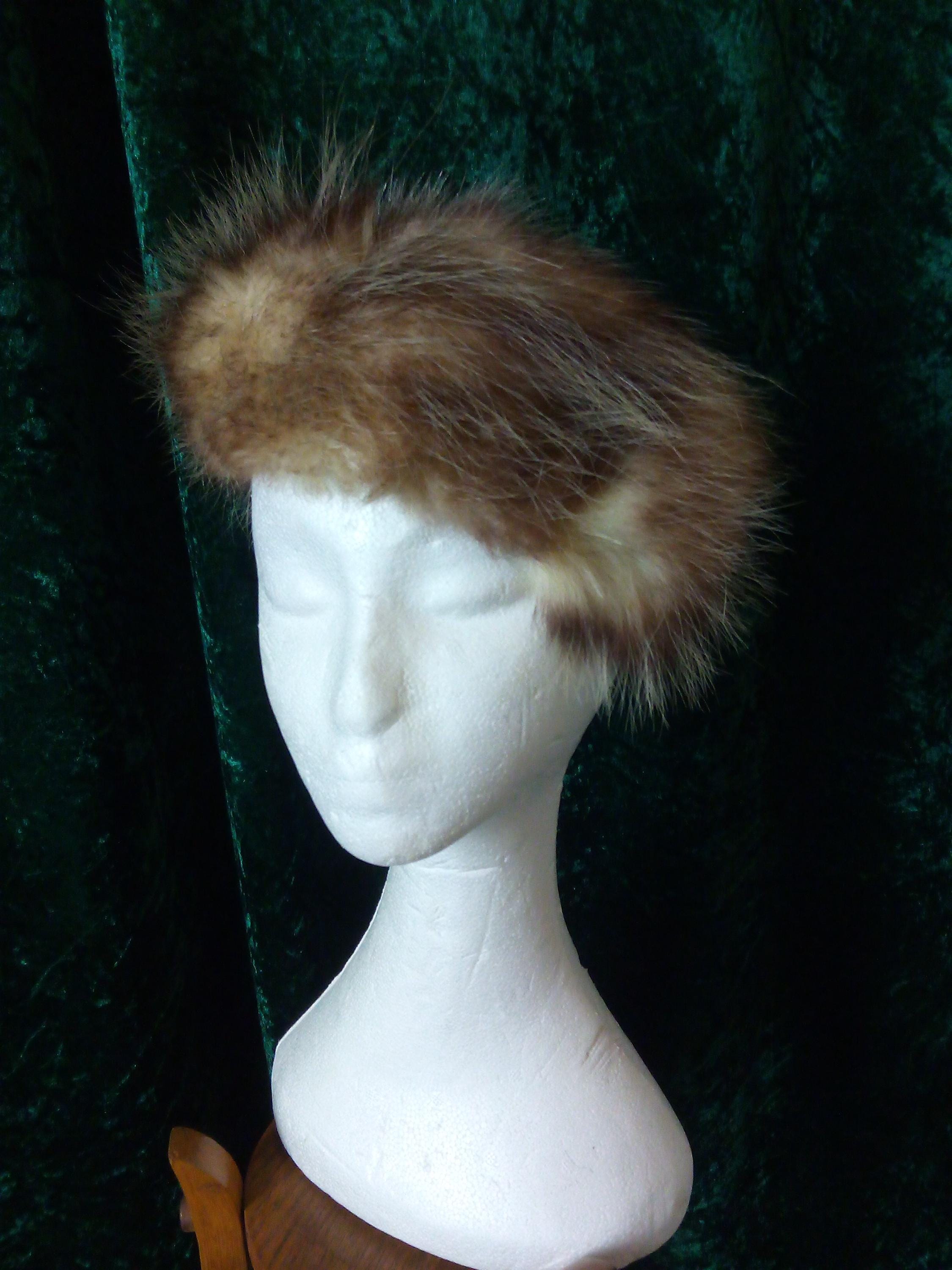 VINCENT deKOVEN ? AUTHENTIC MINK PILL BOX HAT 1930s Brown Beret - Etsy Singapore main image 2