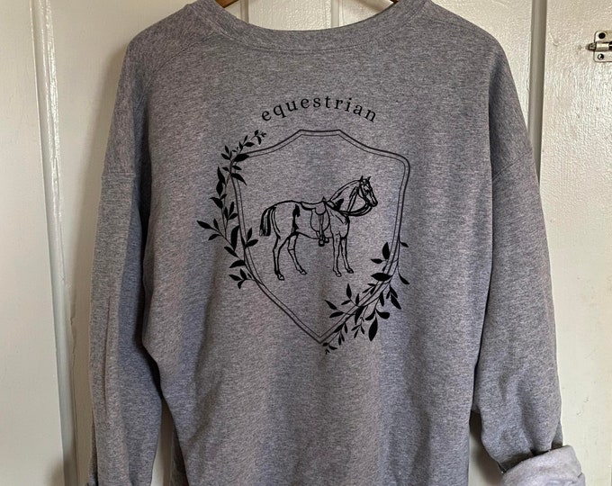 Vintage Style Equestrian Crest Sweatshirt Gift for Equestrians, Horse