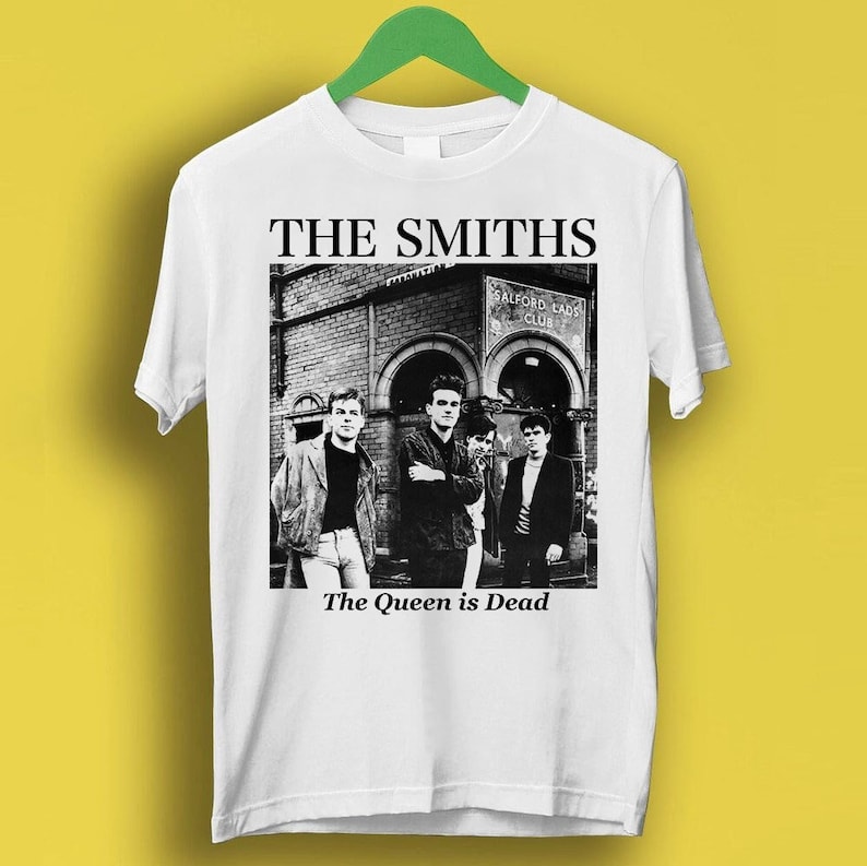 The Smiths The Queen Is Dead Punk  Gift Funny Tee Style Unisex Gamer Cult Movie Music Vintage T Shirt P1172 