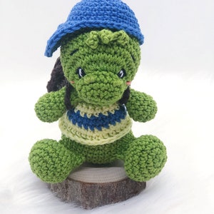 PDF crochet pattern for turtle Percy, German, Amigurumi