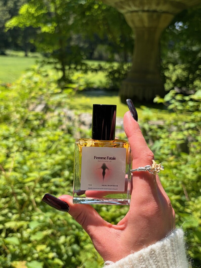 Femme Fatale Perfume Oil | Dark Feminine Energy, Attraction, Confidence (1oz) image 3