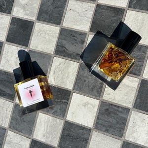 Femme Fatale Perfume Oil | Dark Feminine Energy, Attraction, Confidence (1oz) image 9