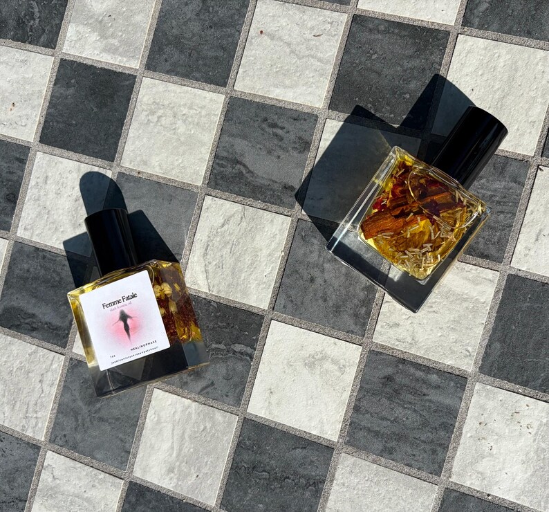 Femme Fatale Perfume Oil | Dark Feminine Energy, Attraction, Confidence (1oz) image 9