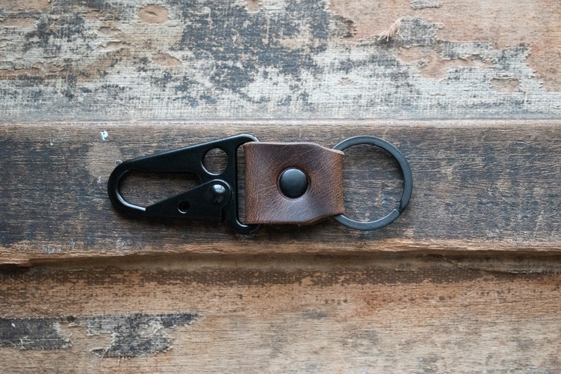 Leather Clip Keychain, Handmade Leather Keychain, EDC Keychain, Premium Leather Keychain, Tactical Keychain, Minimalist Key fob Brown Oak