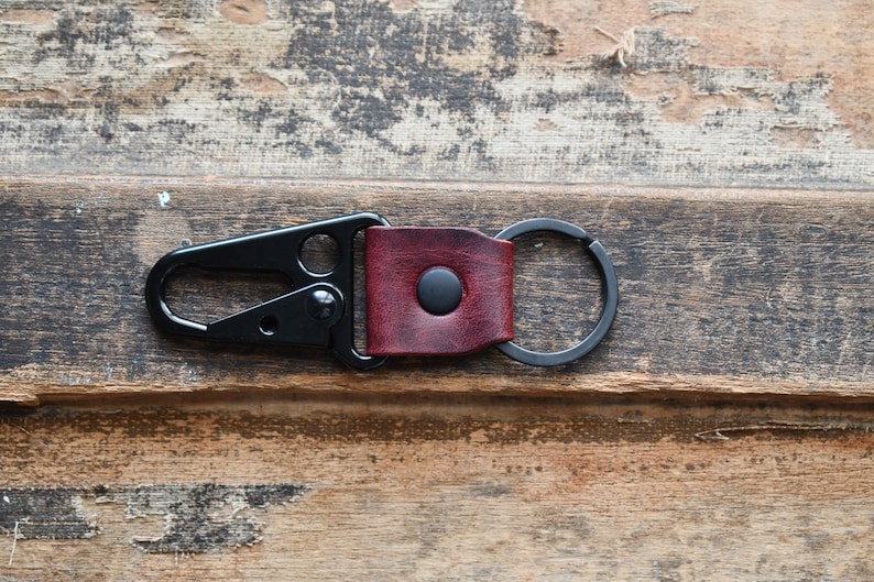 Leather Clip Keychain, Handmade Leather Keychain, EDC Keychain, Premium Leather Keychain, Tactical Keychain, Minimalist Key fob Burgundy