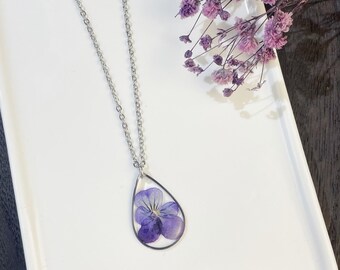 Pressed African Violet Flower Necklace, February Birth Flower Pendant, Nature Pansy Jewelry, Real Purple Violet Chain, 21st Birthday Gifts