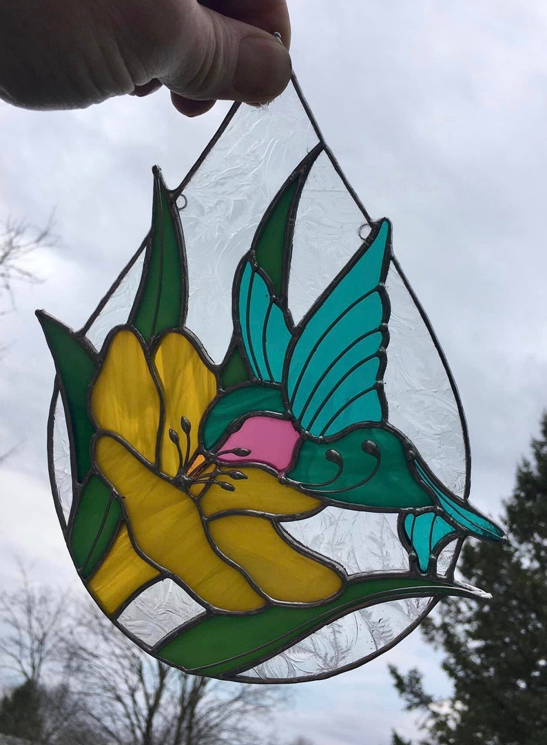 Hummingbird Teardrop Stained Glass Pattern image 2