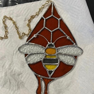 Bee Teardrop Stained Glass Pattern image 3
