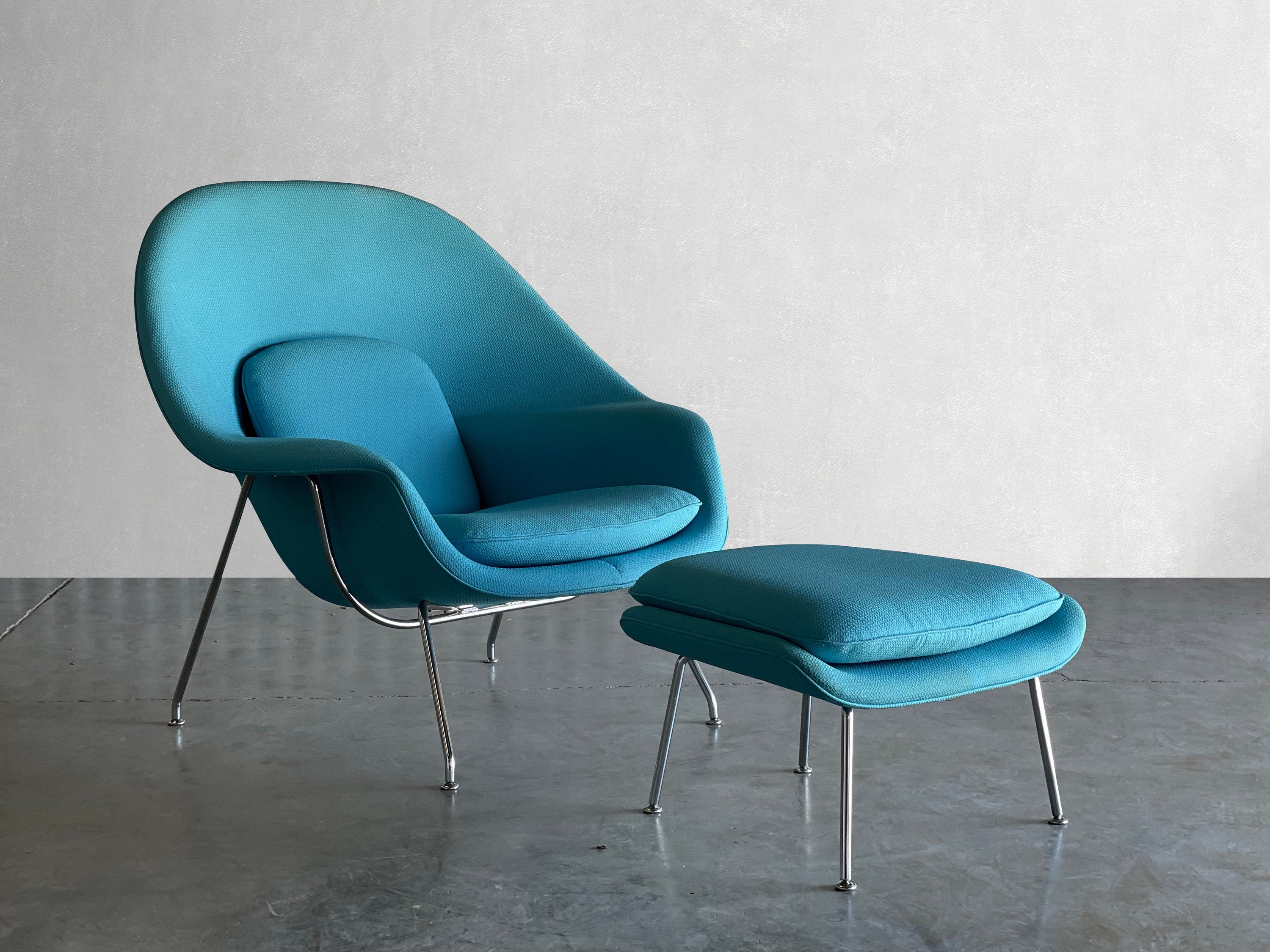 Womb Chair and Ottoman by Eero Saarinen for Knoll Etsy