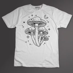 Fungus Shirt, Mushroom Hunting Shirt, Aesthetic Mushroom Shirt, Magic Mushroom Shirt, Cottagecore Shirt, Fungus Shirt, Mushroom Gift Shirt