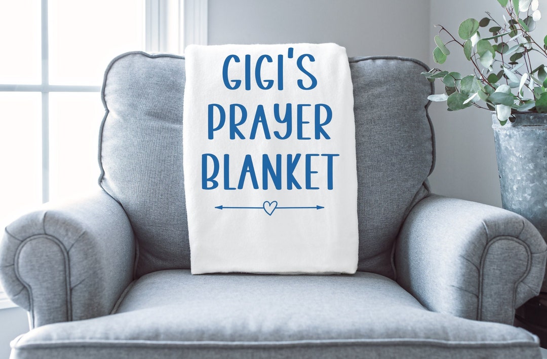 Christian Gigi Blanket Gift for Grandma, Religious Grandmother Minky Blanket, Prayer Warrior