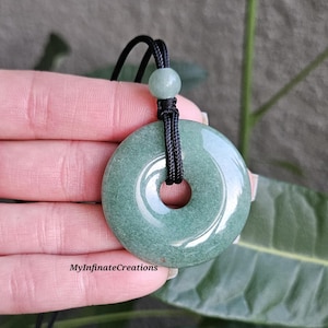 Großer grüner Aventurin, 40 mm Donut Pi-Stein Anhänger, verstellbare Halskette