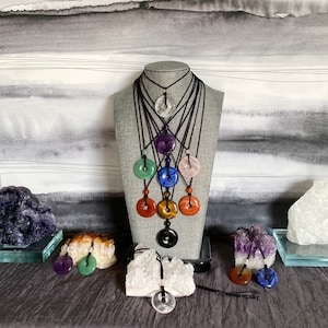 Selection of genuine 30mm donut-pi stone crystals: Amethyst, Lapis Lazuli, Sodalite, Rose Quartz, Tiger eye, Green Aventurine, Carnelian,