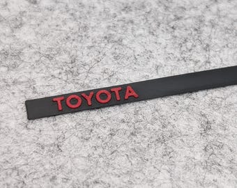 3D Toyota Valve Cover Lettering Emblem for RC4WD 22RE Engine Bay