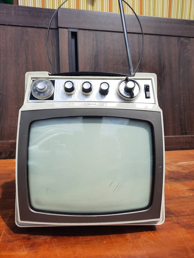 Televisions - Vintage - Etsy Canada