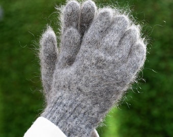 Goat down gloves, 100% Handmade, Soft, Eco-responsible product and very warm for winter, Hypoallergenic, Trendy, Women, Woman,Ideal for gift