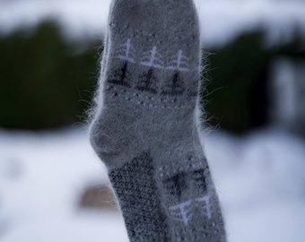 Goat down socks, Fir Tree, 100% Handmade, Eco-friendly very warm product, Super Soft fabric, Perfect for winter, Hypoallergenic, Ideal gift