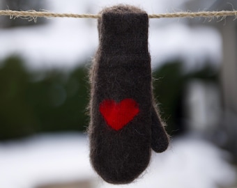 Goat down mittens, for Women/Men, 100% Handmade, Soft, Eco-responsible product and very warm for winter,Hypoallergenic,Trendy,Ideal for gift