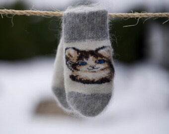 Goat down mittens, for Children/Kid, 100% Handmade, Soft, Eco-responsible product and very warm for winter, hypoallergenic, ideal for gift