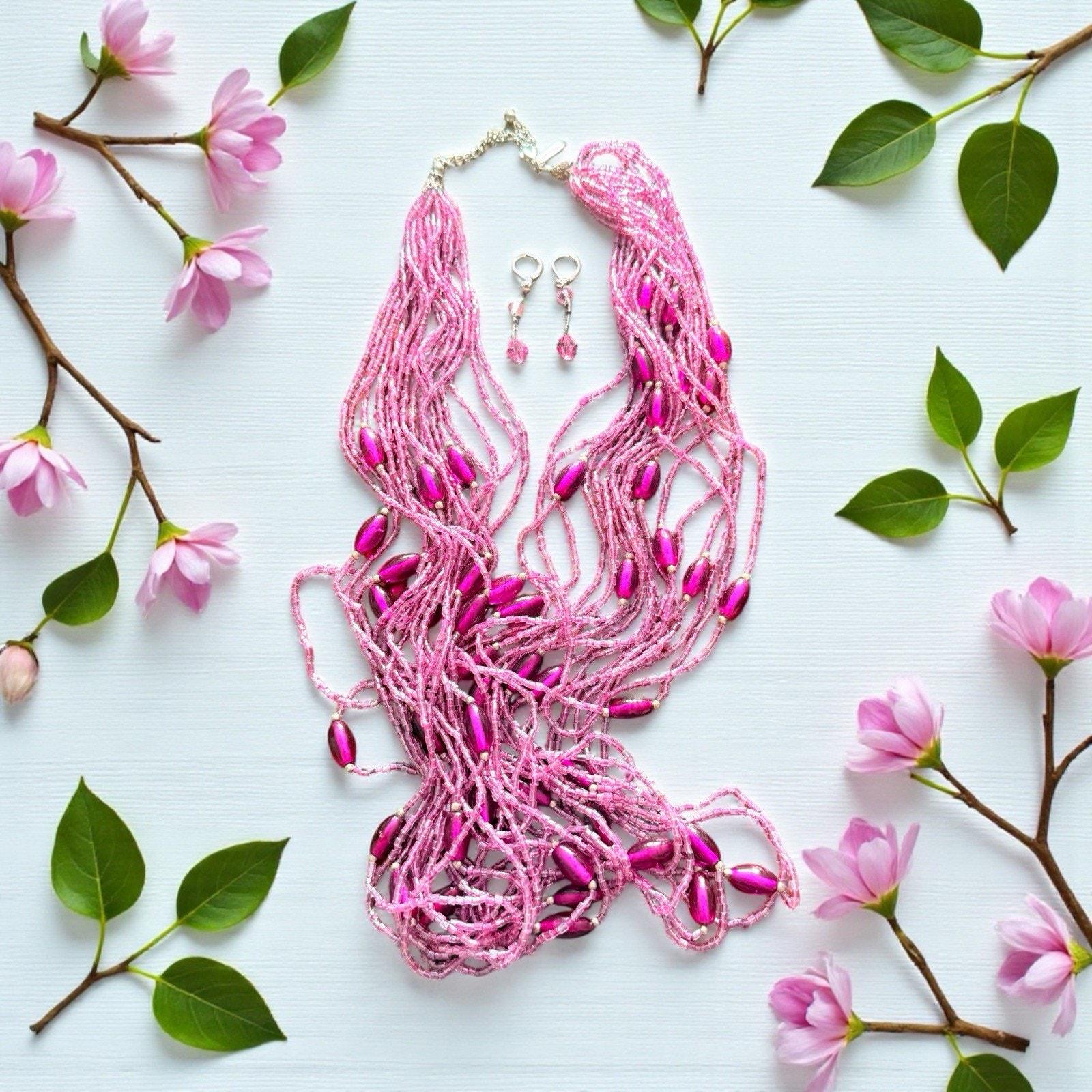 Broche Pendentif Lane Bryant à Strass Pavés - Métal Anodisé, Motif Fleuri, Rose - Occasion