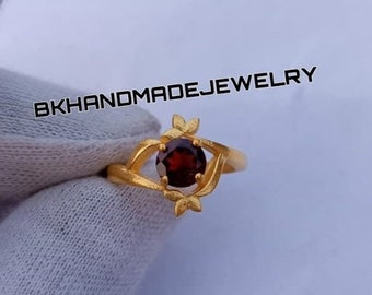 18k Gold Garnet Ring, Antique Natural Garnet Ring, Gemstone Ring, January Birthstone Ring, Gemstone Ring Garnet, Statement Jewelry,Round cut
