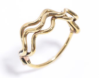 Polygon Ring 18k Gold Filled Wavy Ring, Silver Thin Wavy Thumb Ring, Minimalist Band Ring, Stackable Midi Ring, Squiggle Ring, Gift for Her