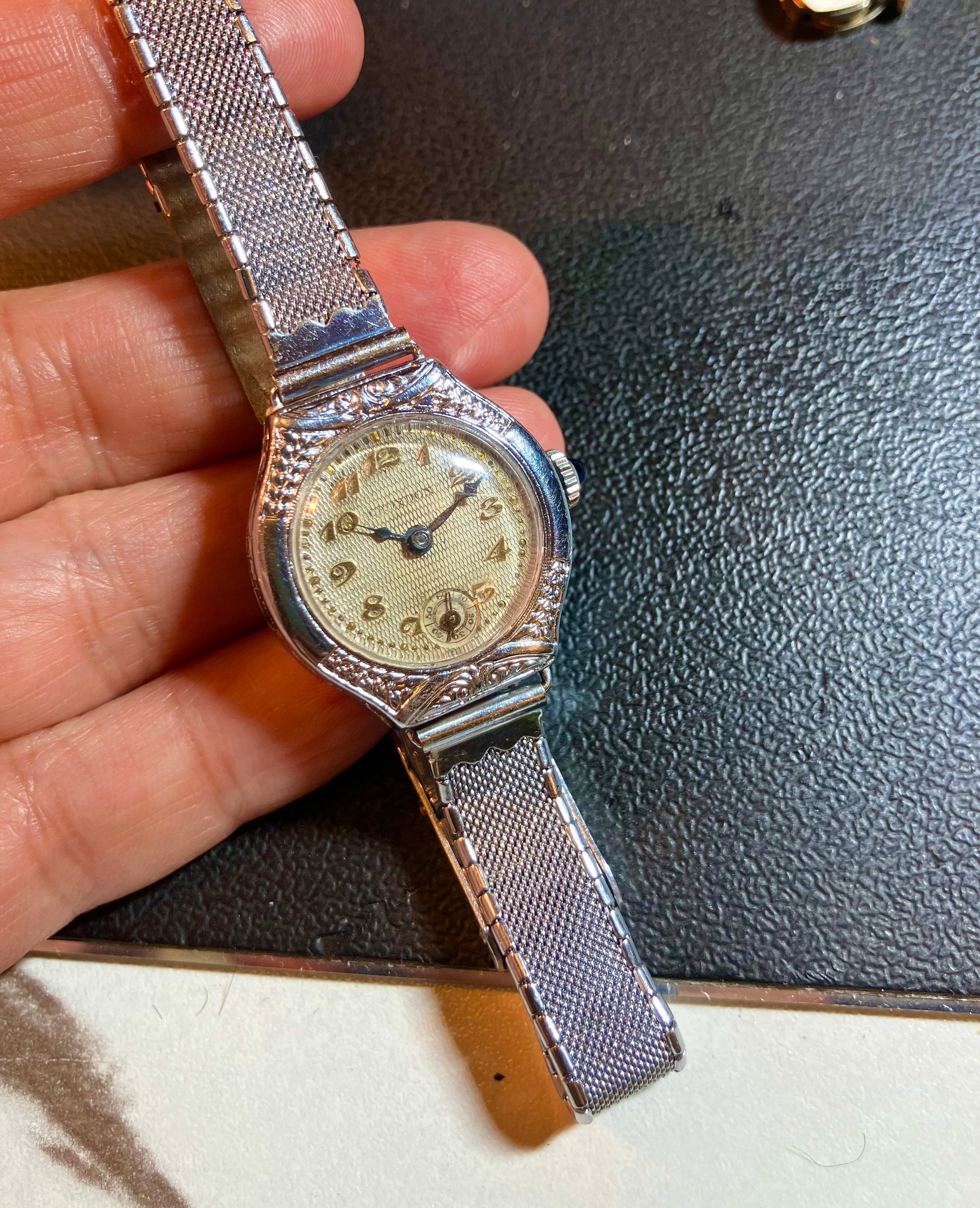 Rare Vintage CARAN Swiss Made 12 Jewels Art Deco Watch Bracelet Caran Watch - Etsy main image 4