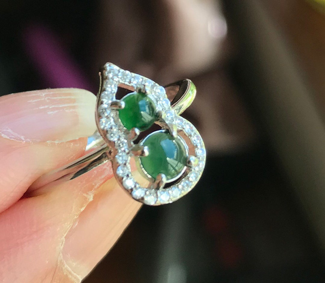 米国関税込み-翡翠リング インペリアルグリーン翡翠 半透明アイシー