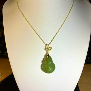 Jadeite necklace charm golden yellow green Ground /Hulu imperial jade Myanmar jadeite necklace grade AAA
