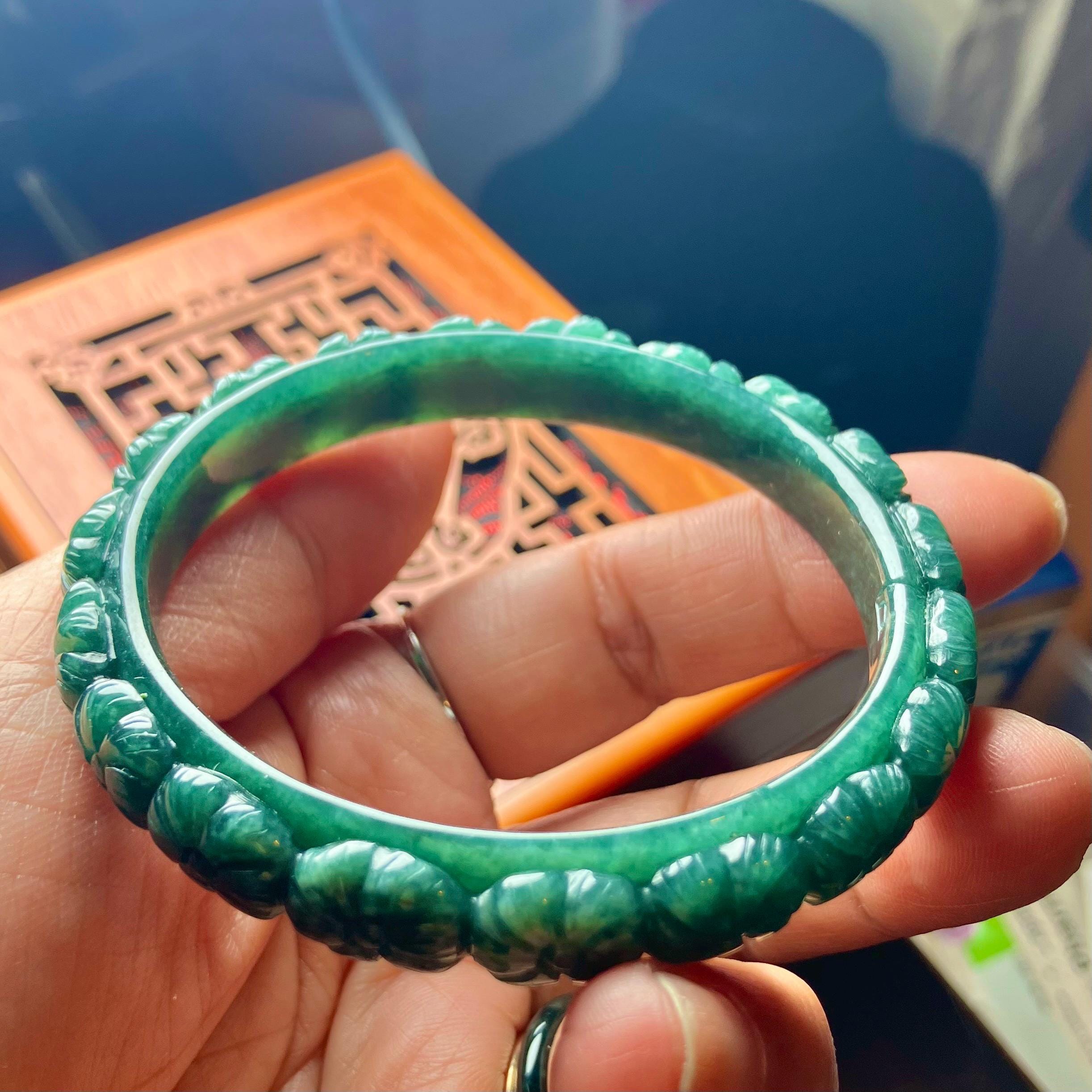 腕輪 翡翠製グリーンバングル楽天市場】グアテマラ産 翡翠 ヒスイ jade 