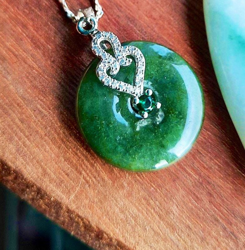 米国関税込み - ビルマ産翡翠ペンダントチャームネックレス / グレード