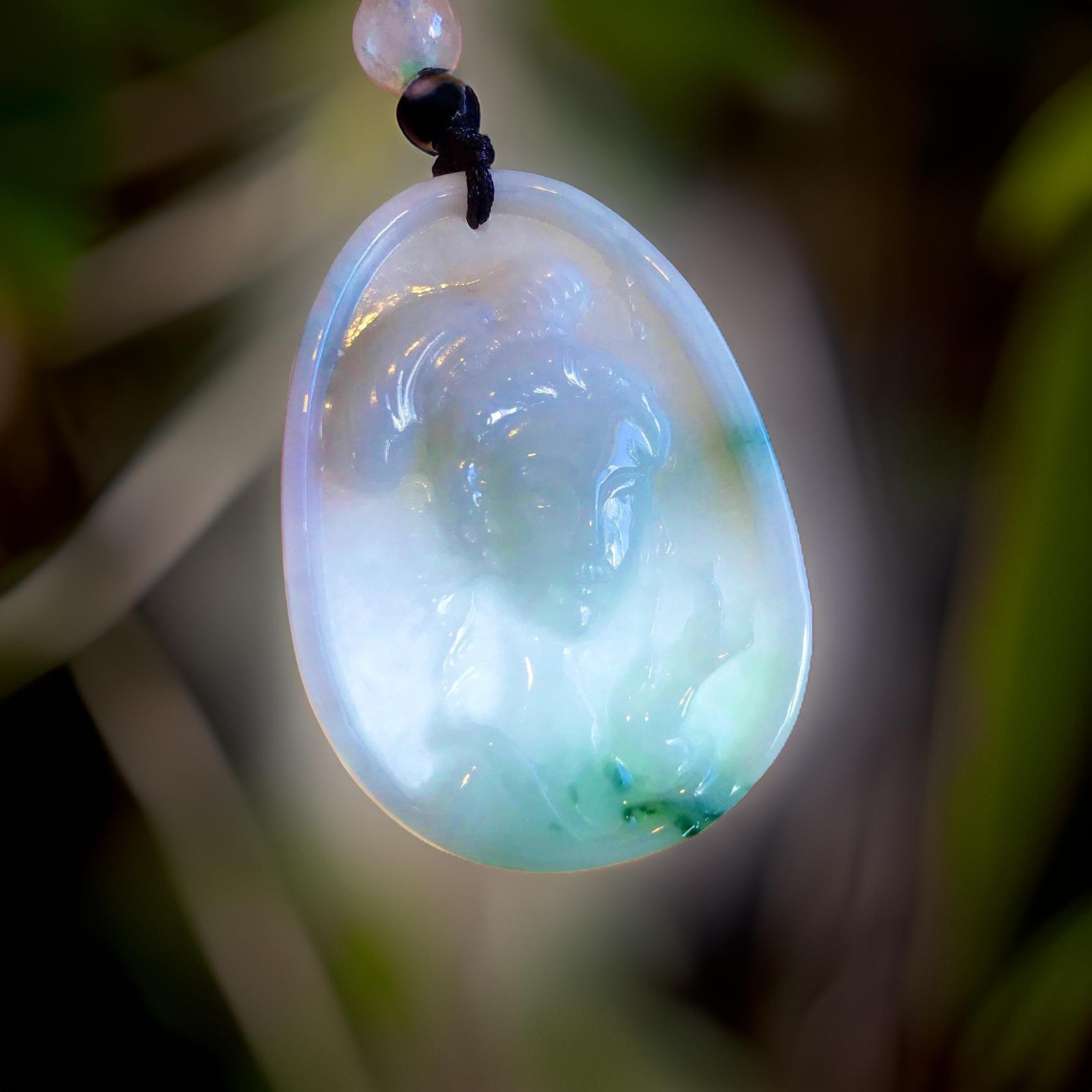 米国関税込み-天然翡翠古代女性像ネックレスビルマ翡翠ネックレス特別