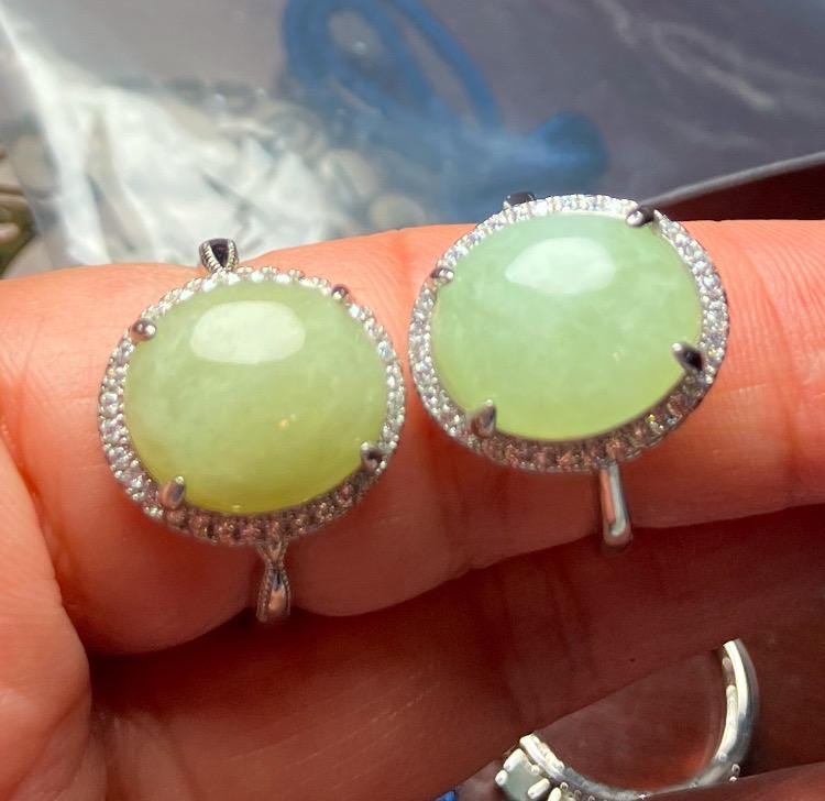 黄色い翡翠のシルバーリング 13号サイズ・艶良し】（高品質濃緑色ヒスイ）糸魚川天然翡翠シルバー