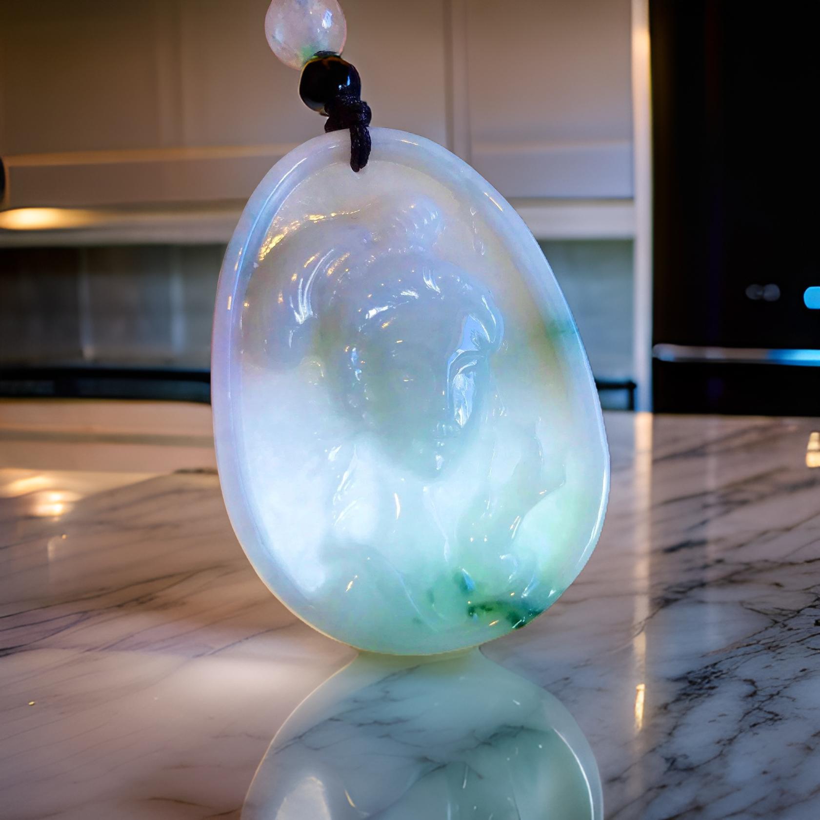 米国関税込み-天然翡翠古代女性像ネックレスビルマ翡翠ネックレス特別