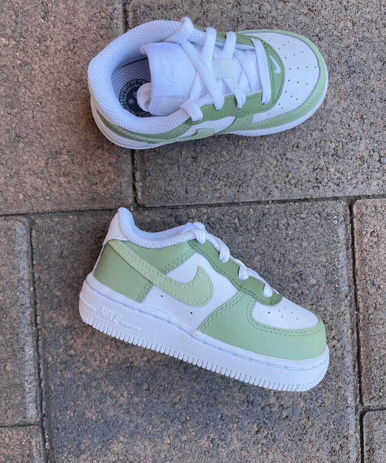sage green air force 1