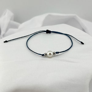 Pearl String Bracelet | pearl bridesmaids gift, minimalist pearl bracelet, adjustable jewelry