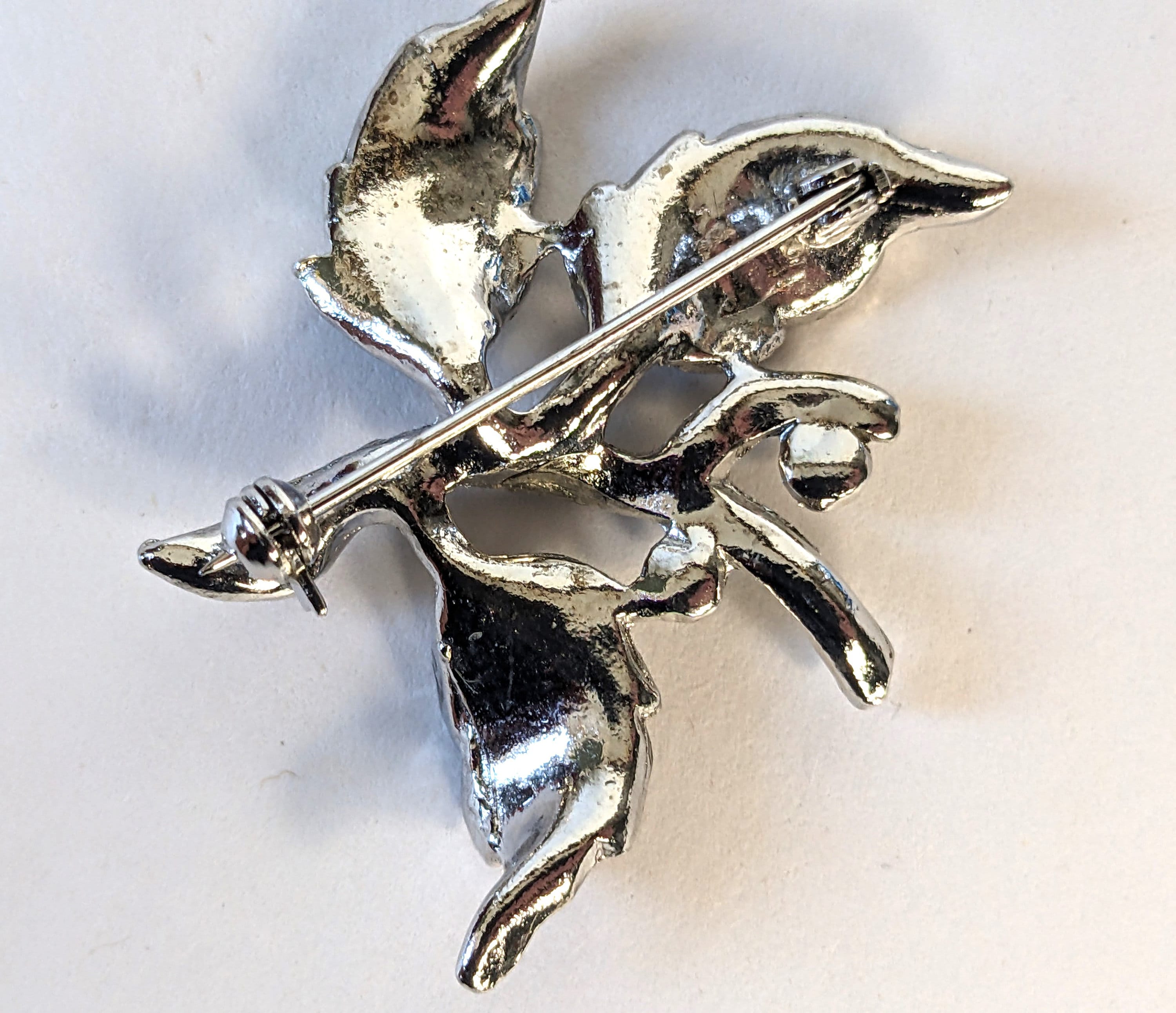 Broche Vintage Argentée à Nœud Avec Marcassites Et Perle - Modèle 4131 - Occasion