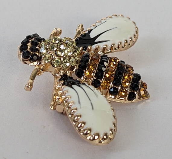 Vintage Golden Queen Bee Brooch with Faceted Rhin… - image 1