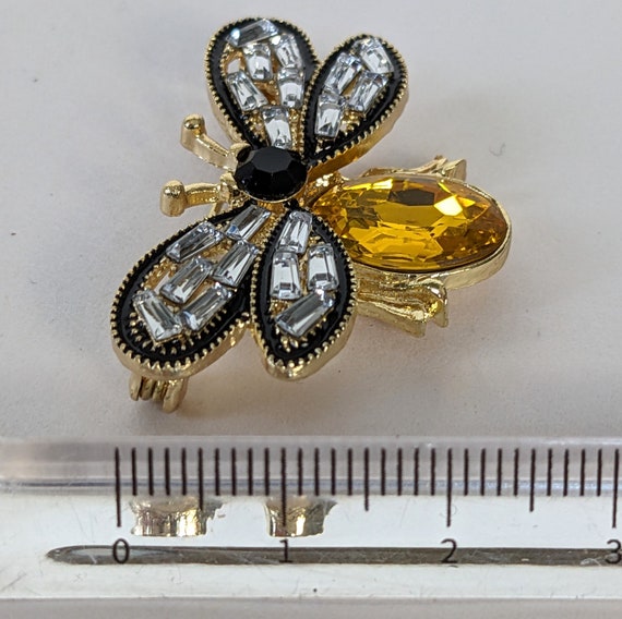 Vintage Golden Crystal Bee Brooch Faceted Rhinest… - image 4